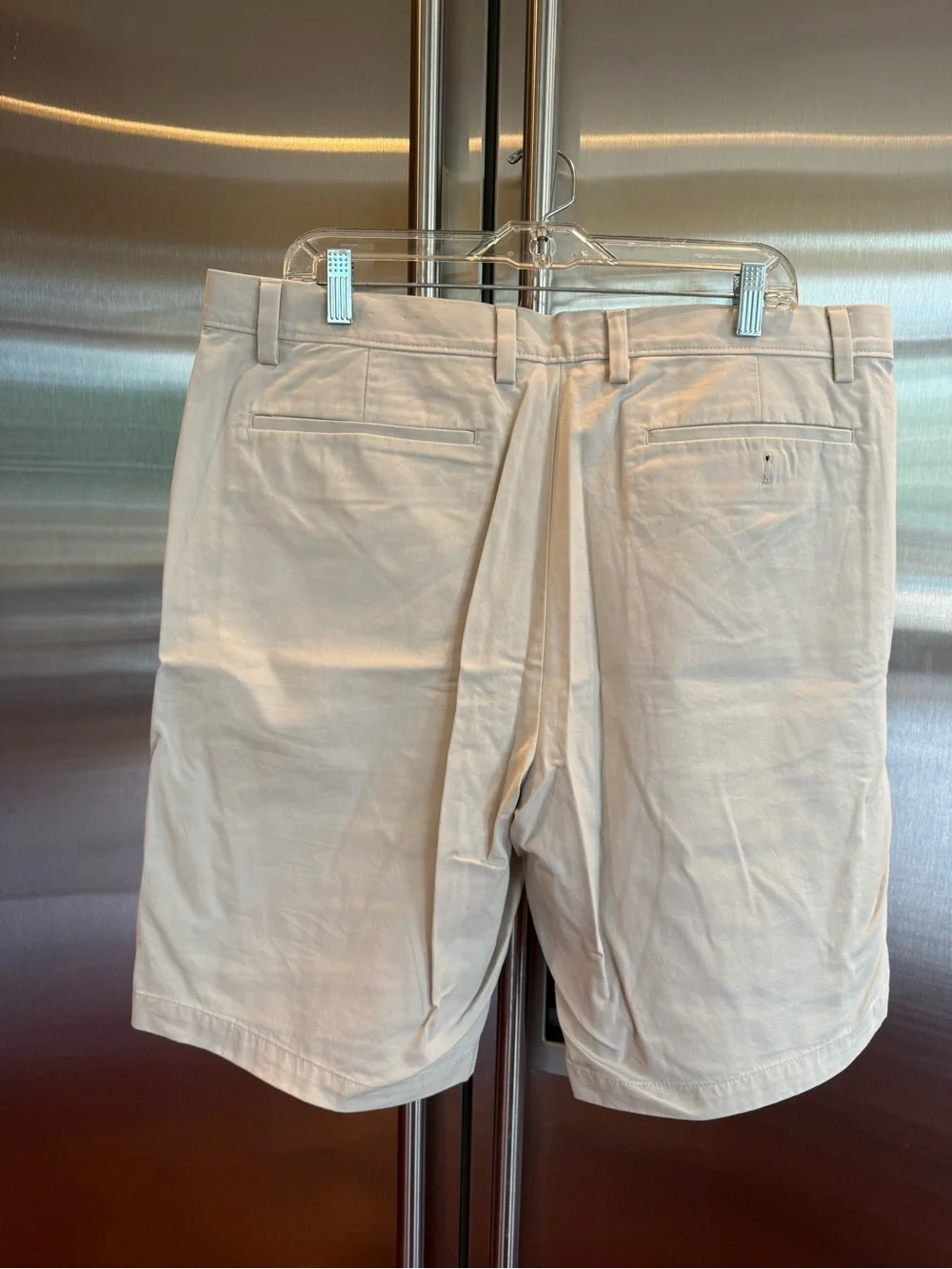 Men's Classic Khaki Shorts - Lightweight Summer Staple, Banana Republic, size 38